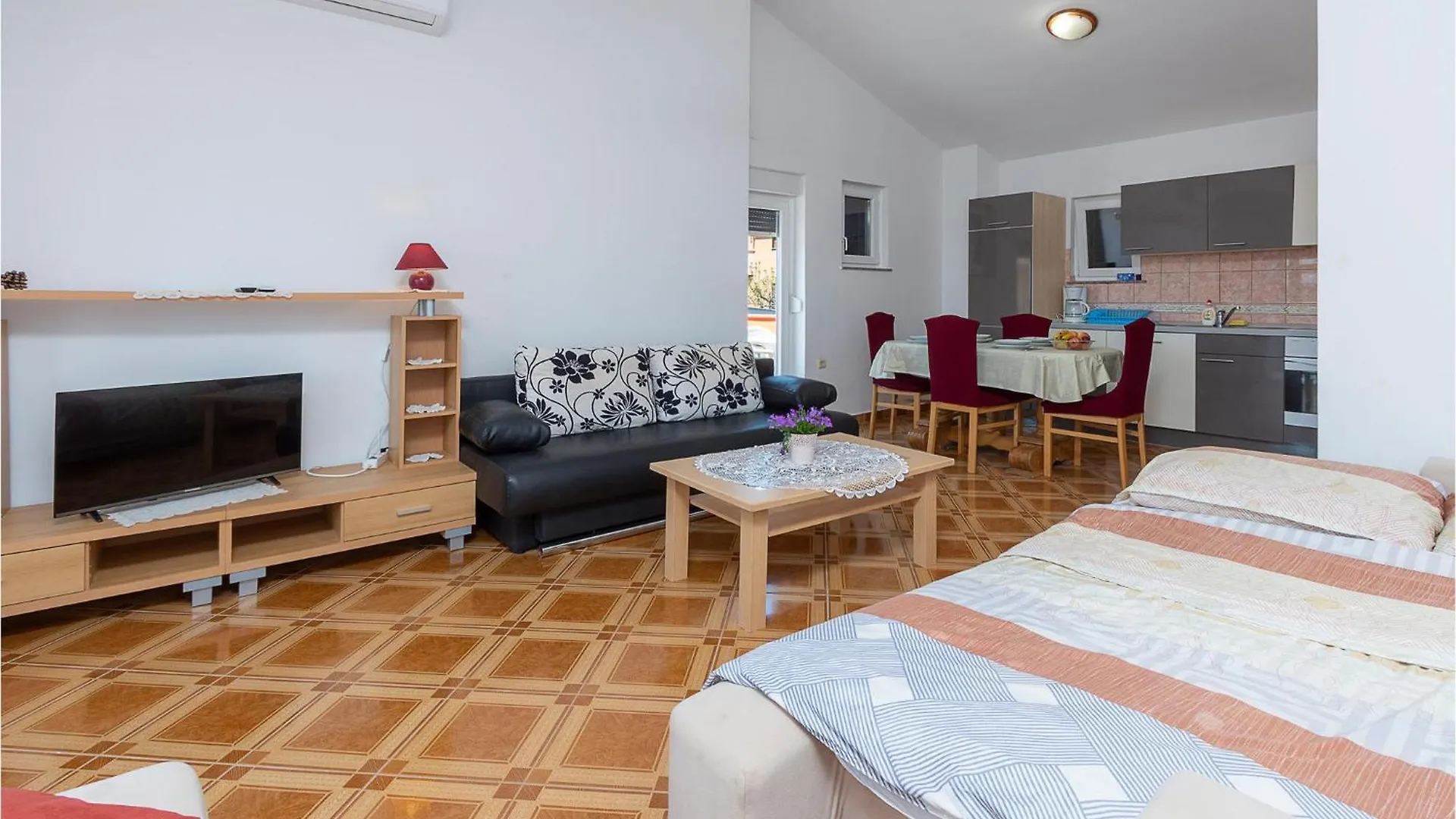 Lovely Apartment In Betiga With Wifi Barbariga