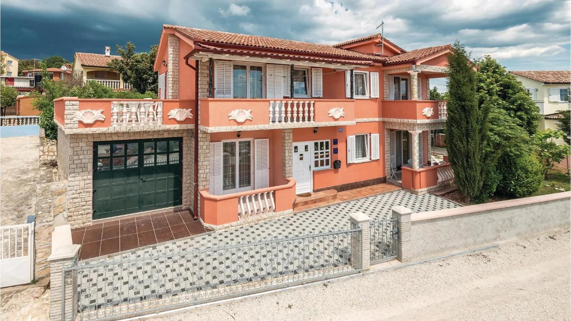 Lovely Apartment In Betiga With Wifi Barbariga Croatia